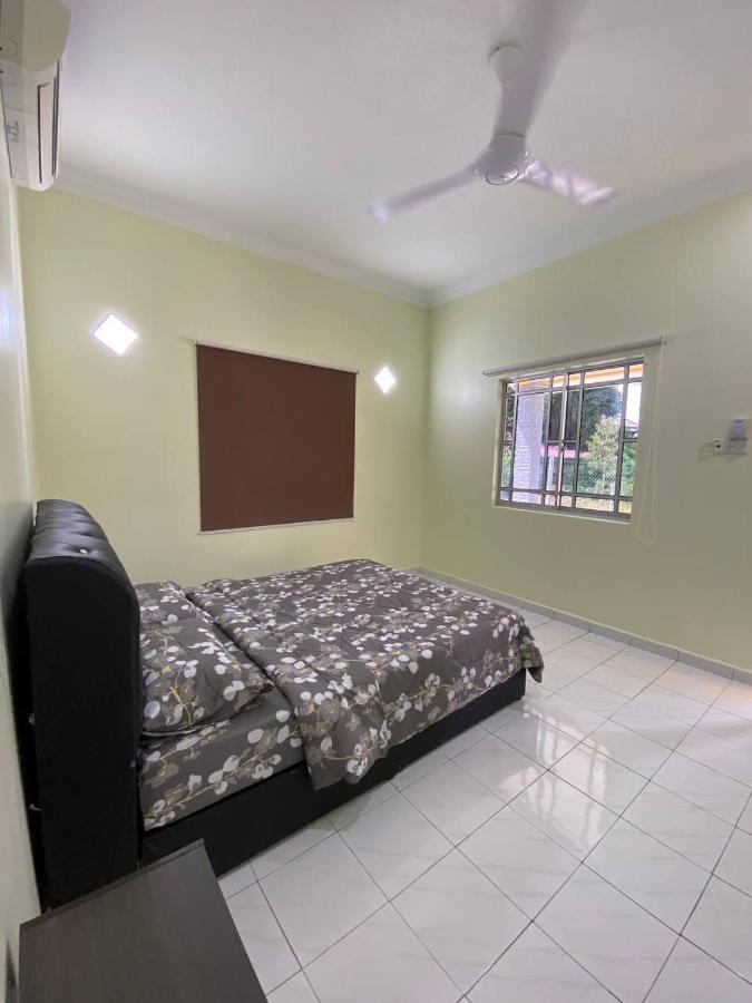 Room/Homestay Nazadja Sungai Besar Exterior foto