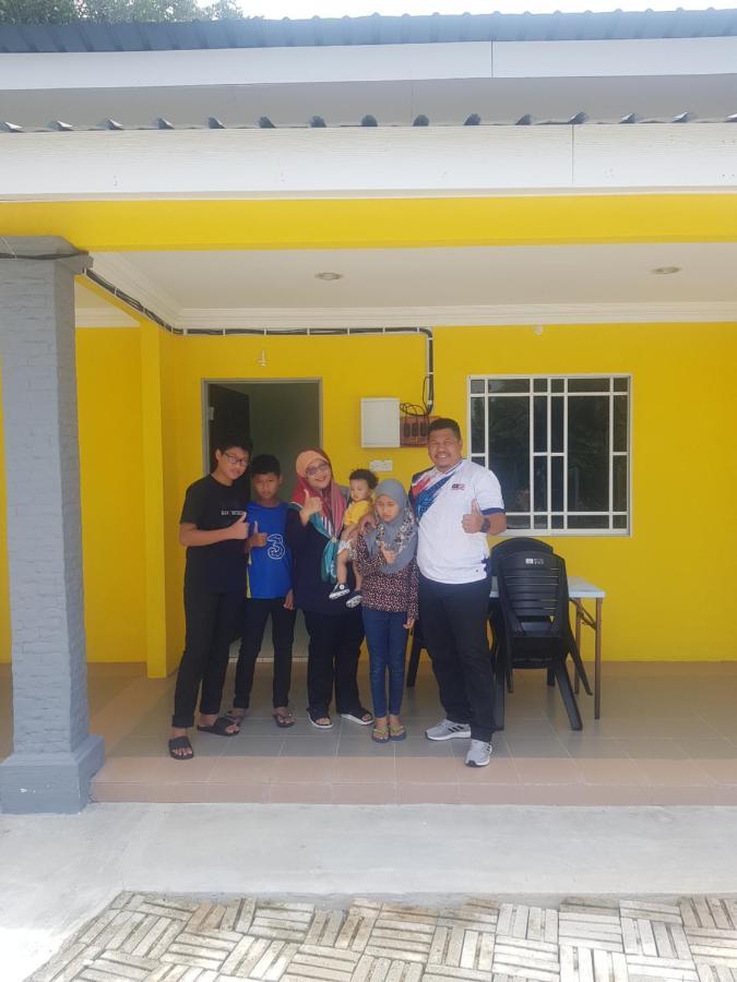 Room/Homestay Nazadja Sungai Besar Exterior foto