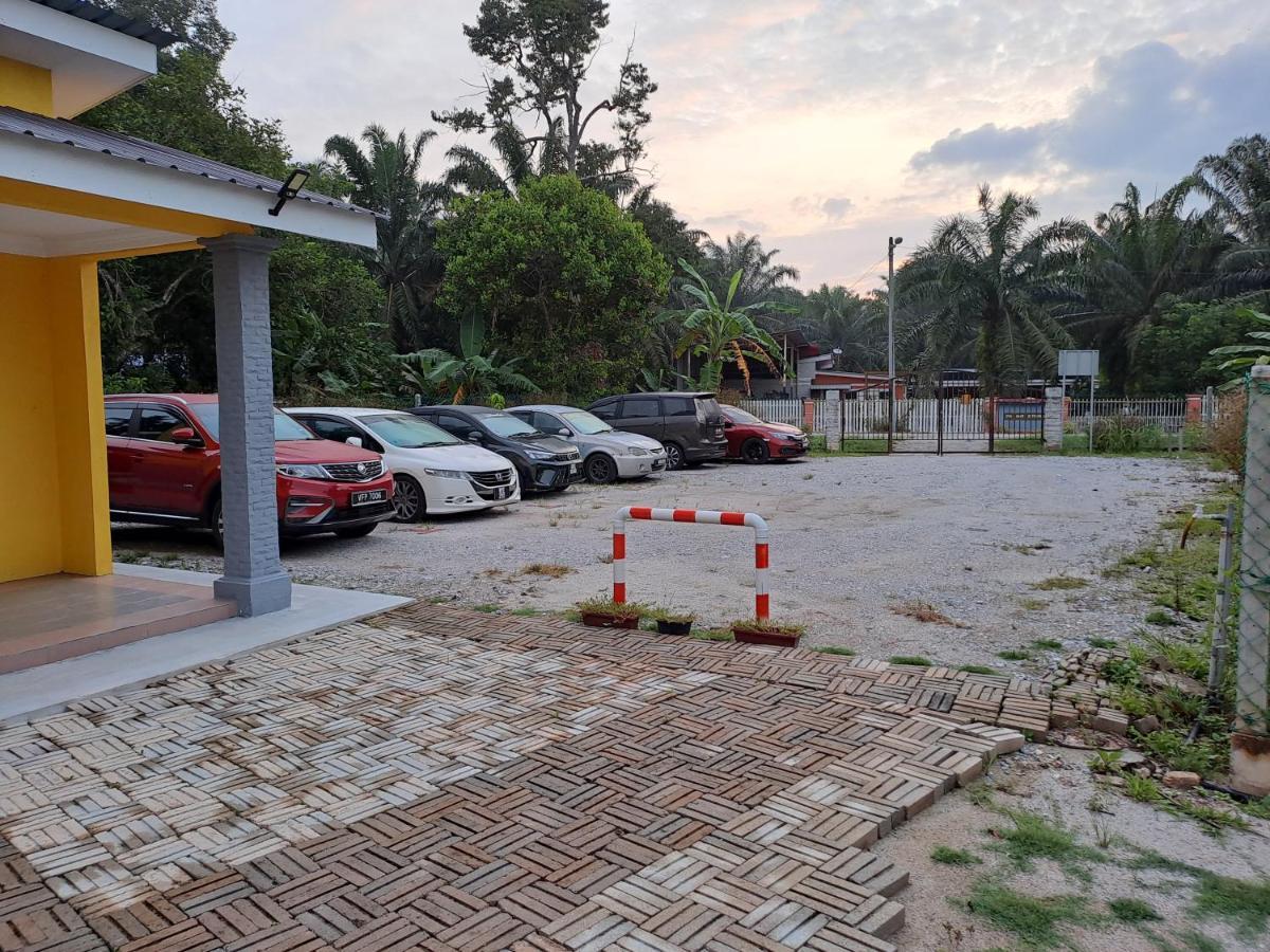 Room/Homestay Nazadja Sungai Besar Exterior foto