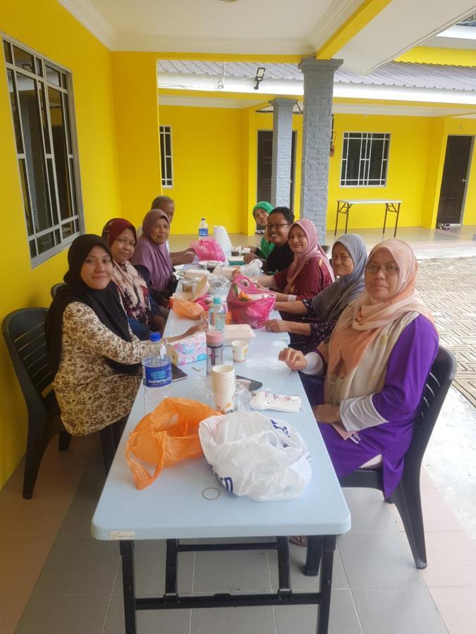Room/Homestay Nazadja Sungai Besar Exterior foto